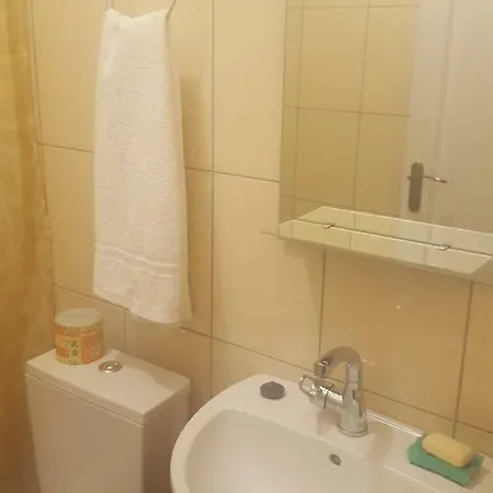 In An Old House فندق مبيت وإفطار تريسكافيتس