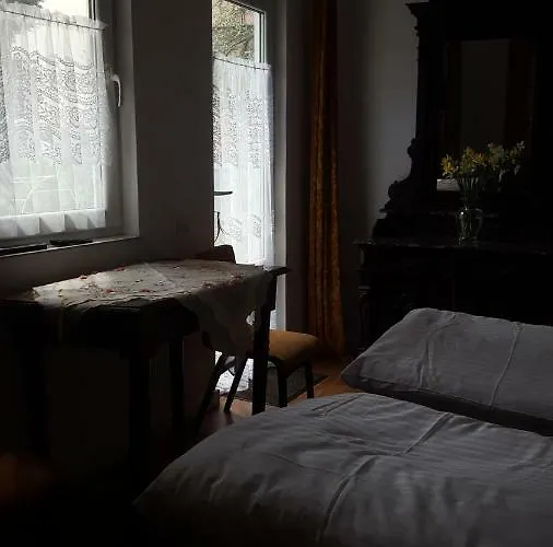 In An Old House Nocleg ze śniadaniem Truskawiec