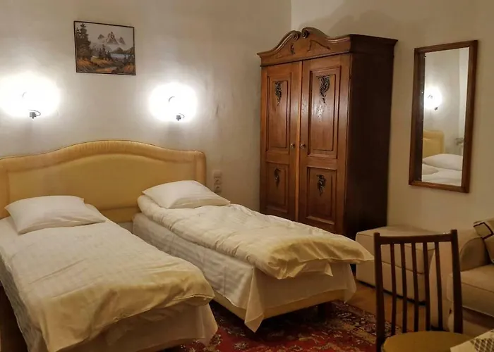 In An Old House Nocleg ze śniadaniem Truskawiec